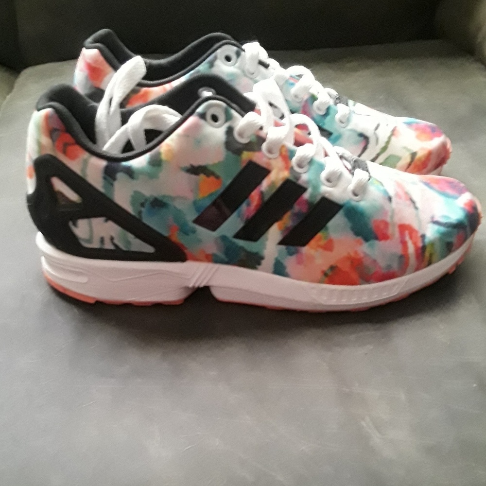 MULTI COLORED ADIDAS SNEAKERS